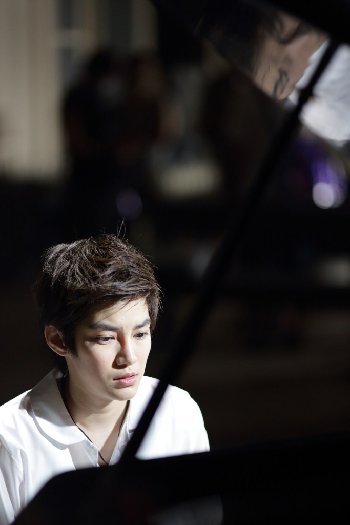 Ini Khem. Ini perempuan lho. Ganteng yak