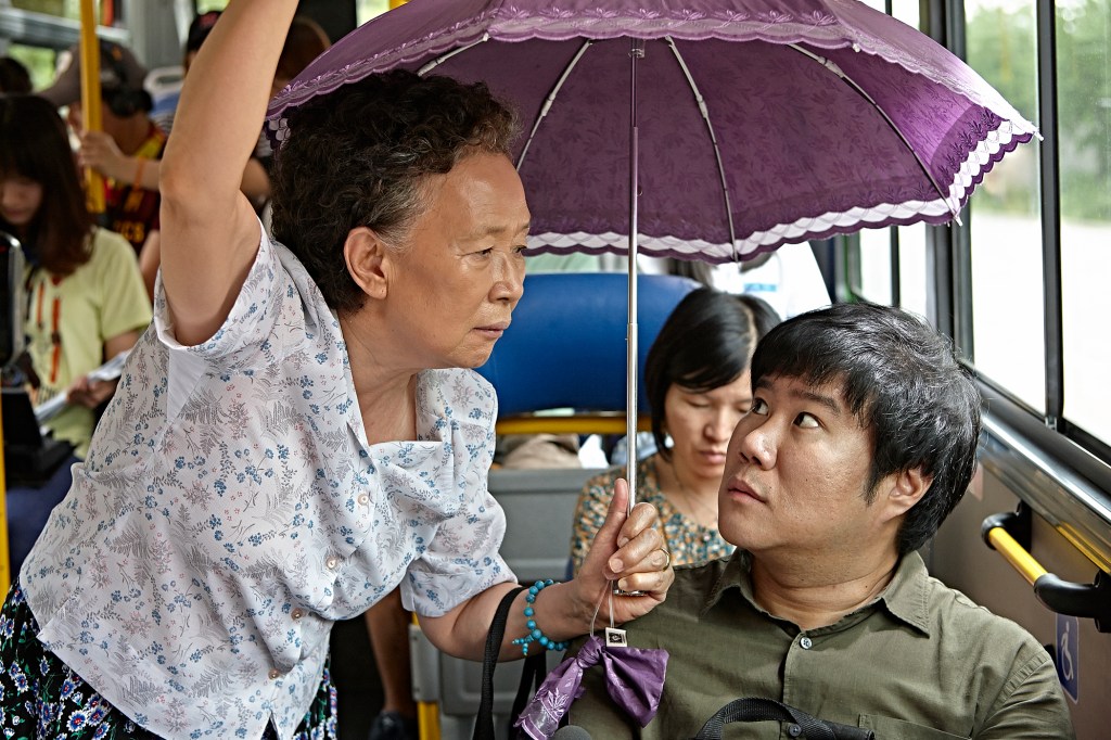 Ini nenek Oh Mal-Soon versi tua sesuai umurnya  (Dok. Jive! Movies)