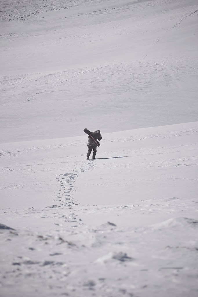 Mendaki gunung, melewati lembah.... (Lah, kayak Ninja Hatori!) (Dok. Jive)